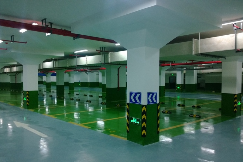 愛車保養(yǎng),車庫(kù)防潮很重要